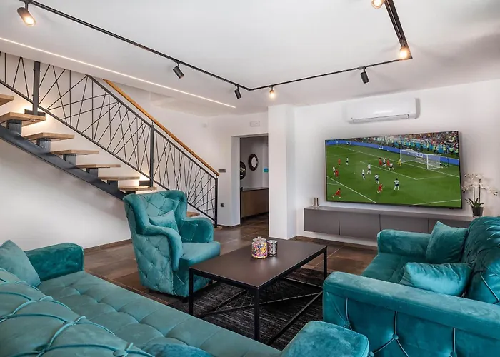 Gorgeous In 度假居 诺维·维诺多尔斯基